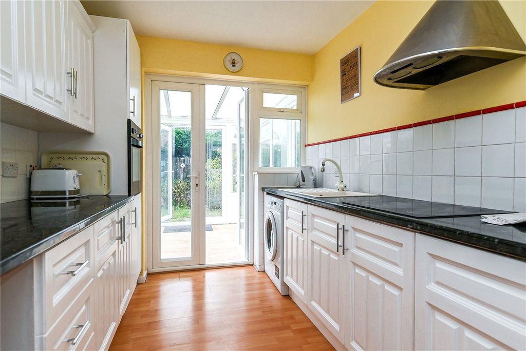 Property photo 2 of 19 Picture No. 02