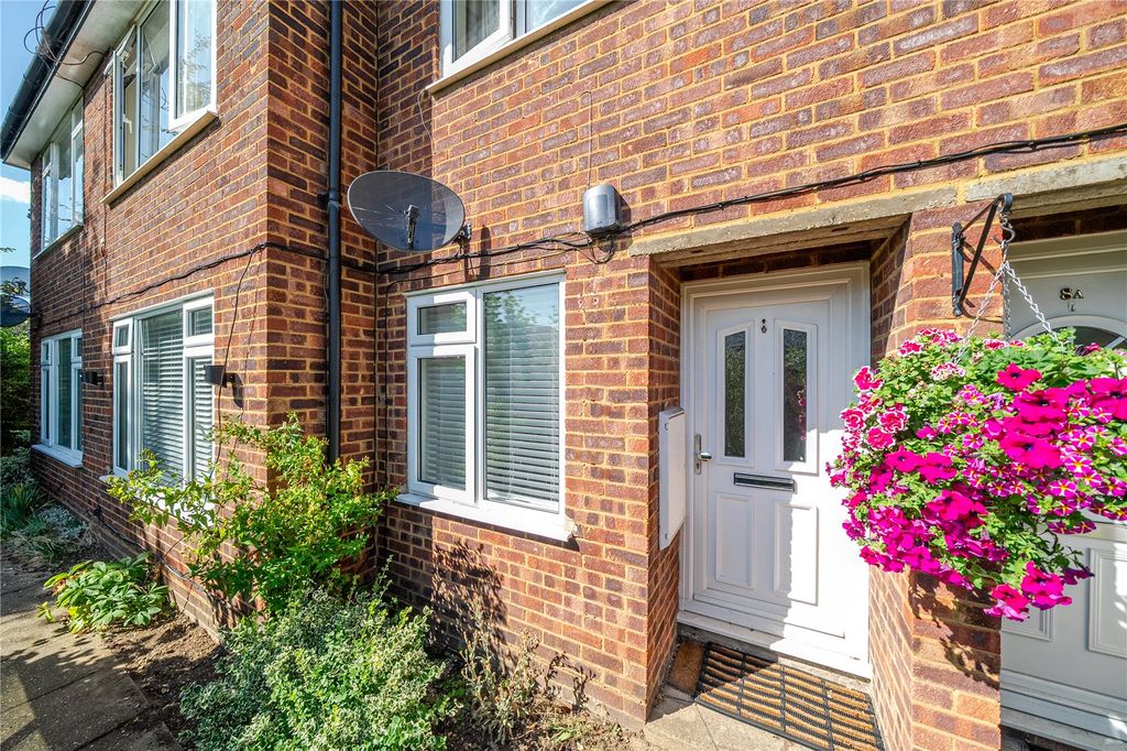 Property photo 1 of 19 Picture No. 06