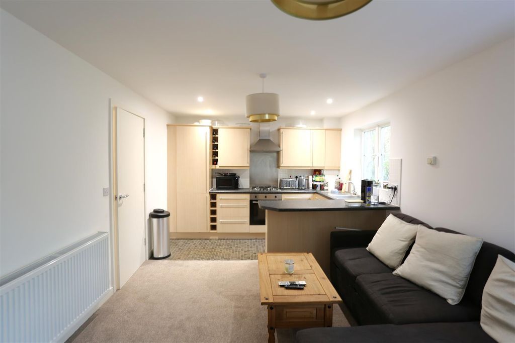 Property photo 3 of 15 262A8115.Jpg
