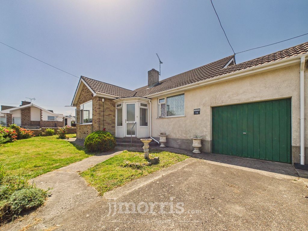 Property photo 3 of 31