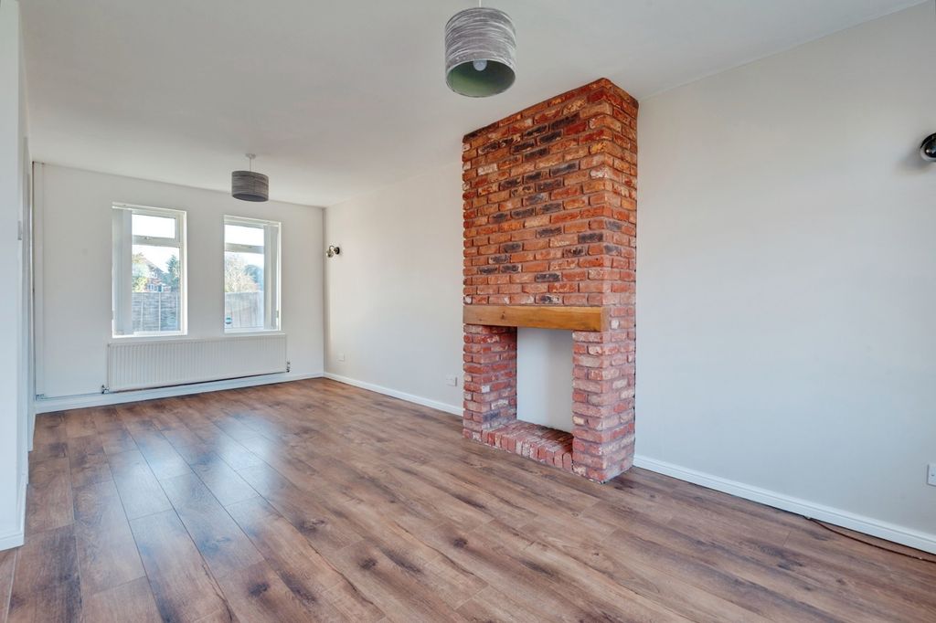 Property photo 2 of 18 Pbox-Img.Jpg