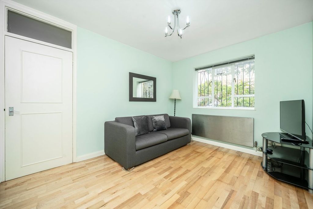 Property photo 2 of 4