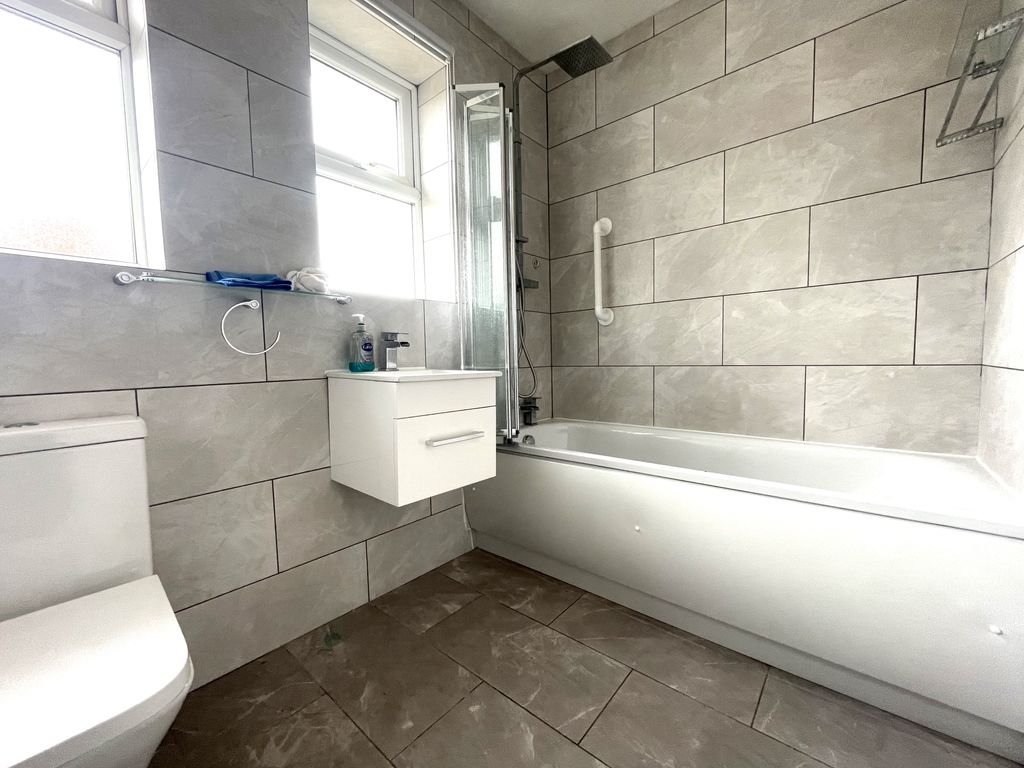 Property photo 1 of 6 Image