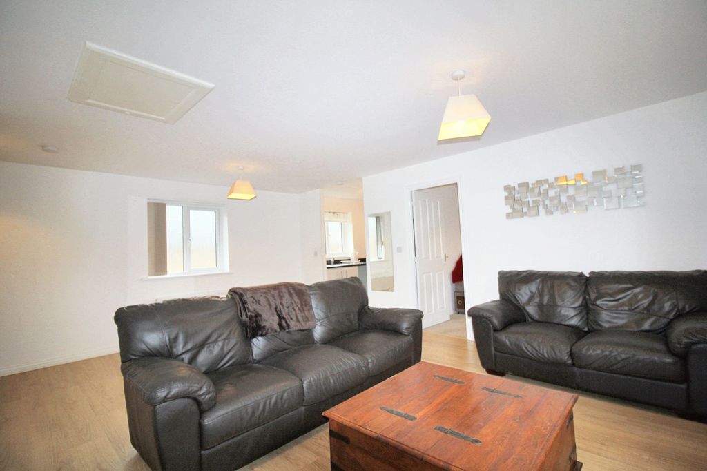 Property photo 3 of 14 Lounge Diner