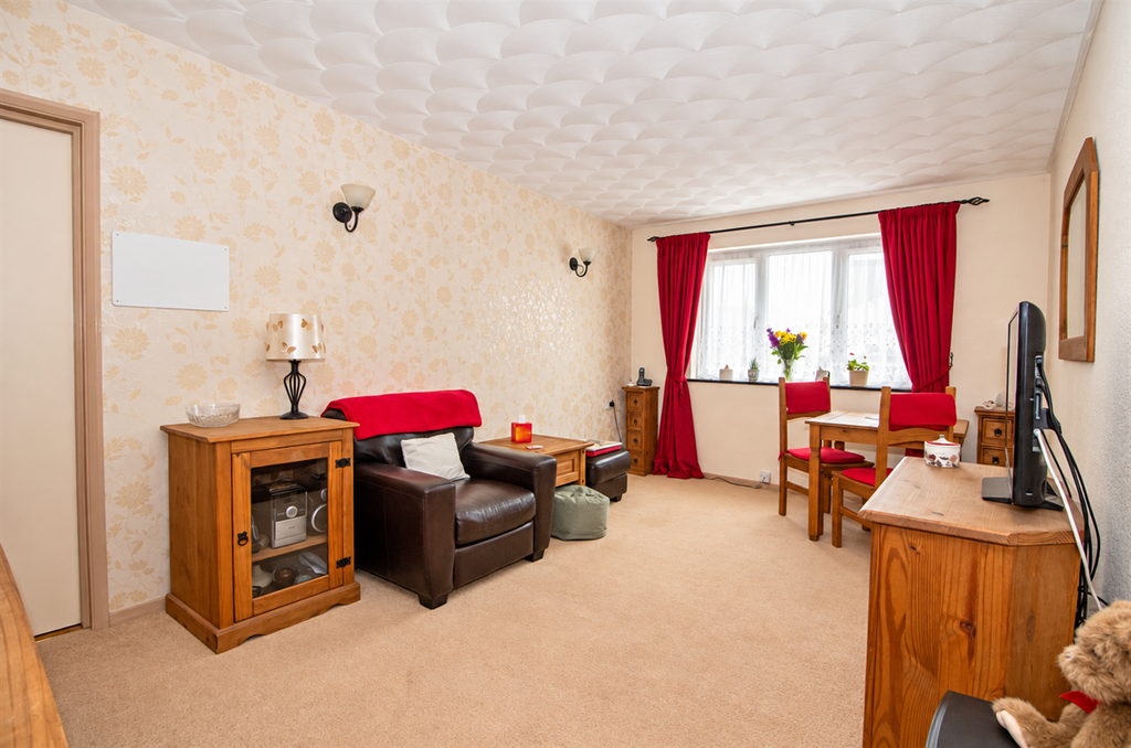 Property photo 2 of 15