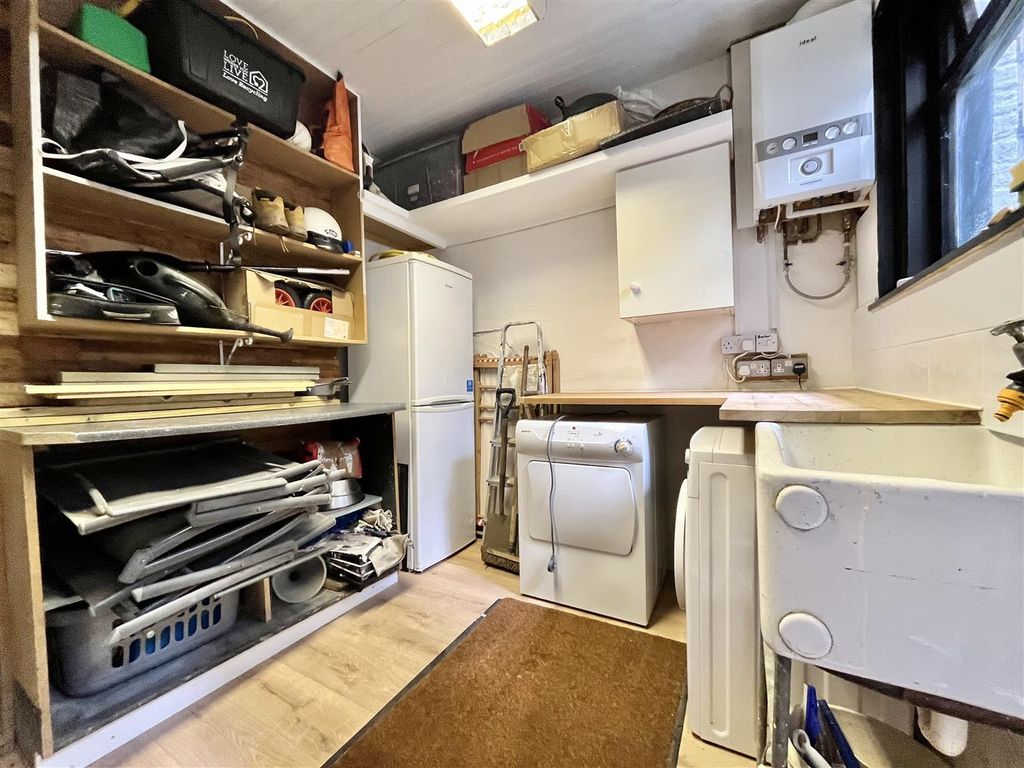 Additional image 19 of 4 bed maisonette for saleRock-A-Nore Road, Hastings TN34