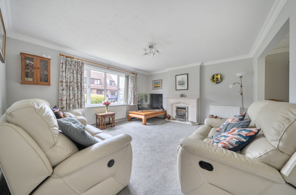 Property photo 3 of 15 1469555-5-6A20642...