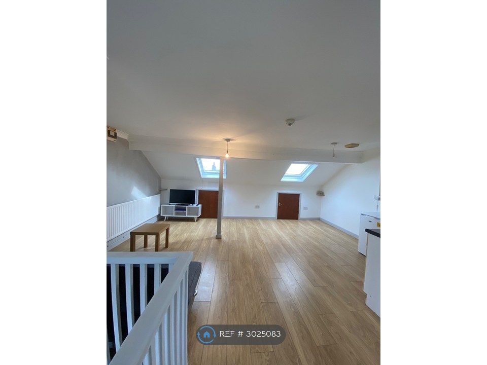 Property photo 3 of 4