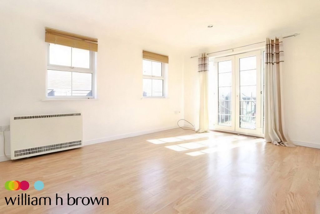 Property photo 3 of 7 Image