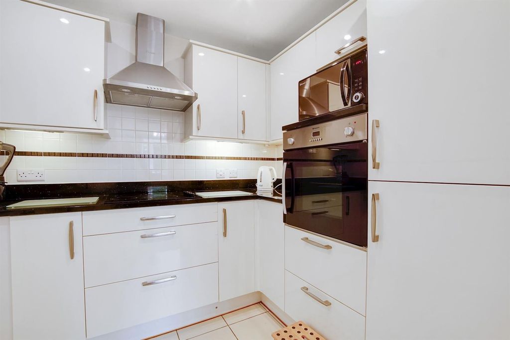 Property photo 3 of 17 14-8367Dsc02234-Medium.Jpg