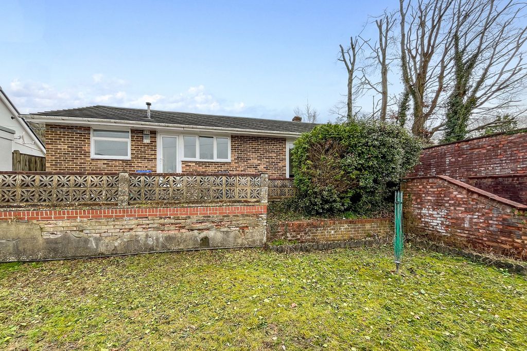 Property photo 3 of 16 Picture No. 06