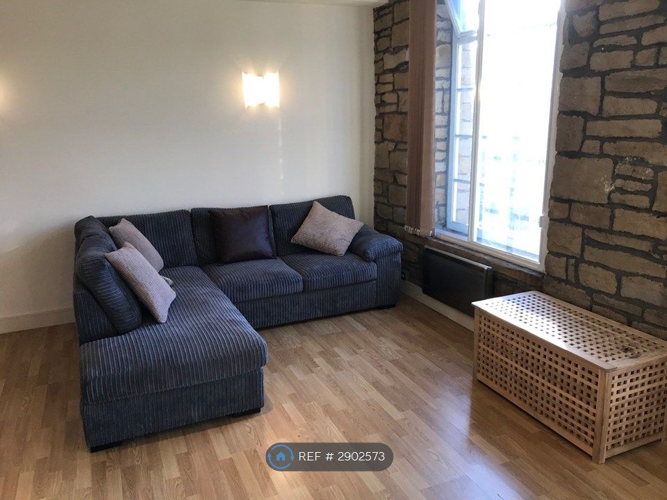 Property photo 3 of 7