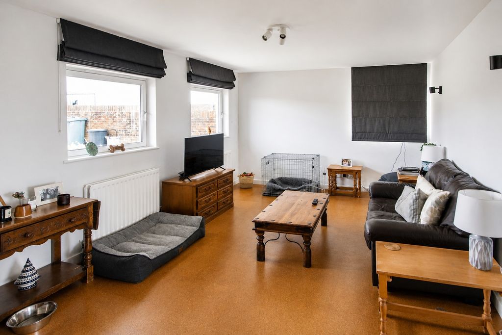 Property photo 3 of 10 5347732