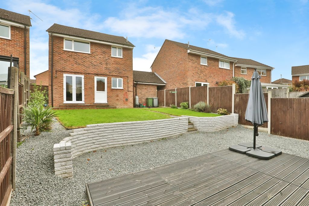 Property photo 2 of 17