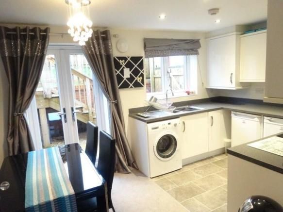 Property photo 2 of 9