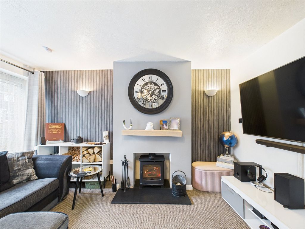 Property photo 3 of 25 Picture No. 22