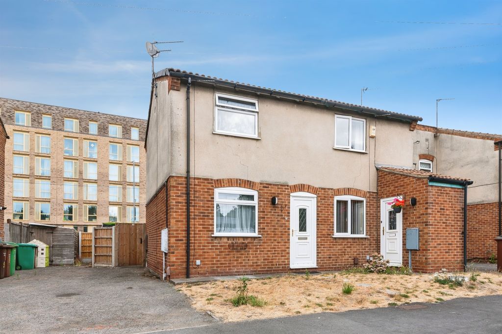 Property photo 1 of 17