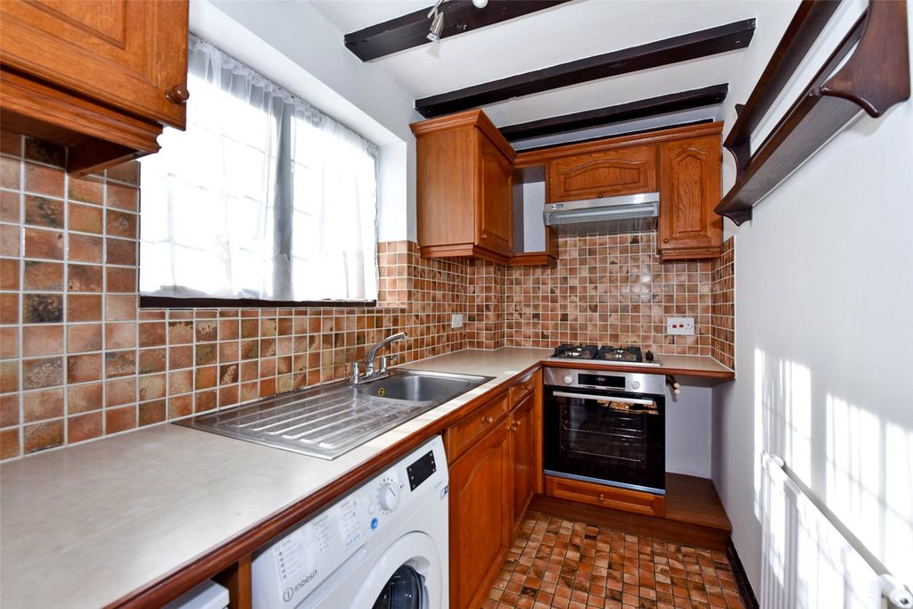 Property photo 2 of 9 Picture No. 04