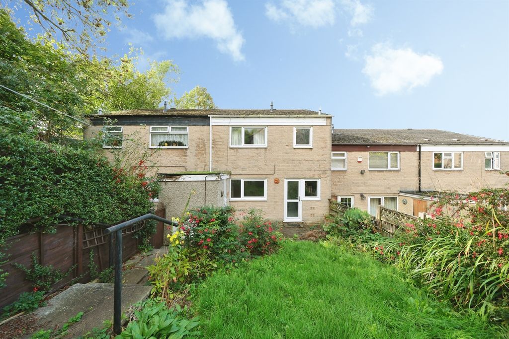 Property photo 3 of 17