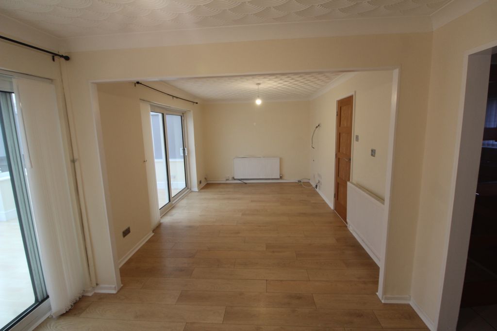 Property photo 2 of 16 Reception Room 