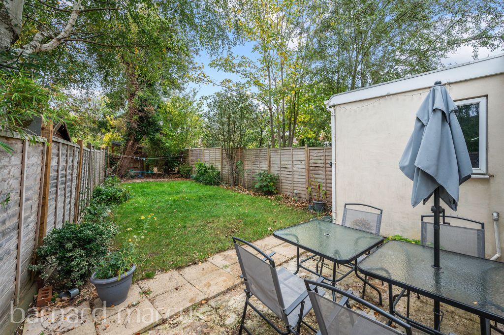 Property photo 3 of 12