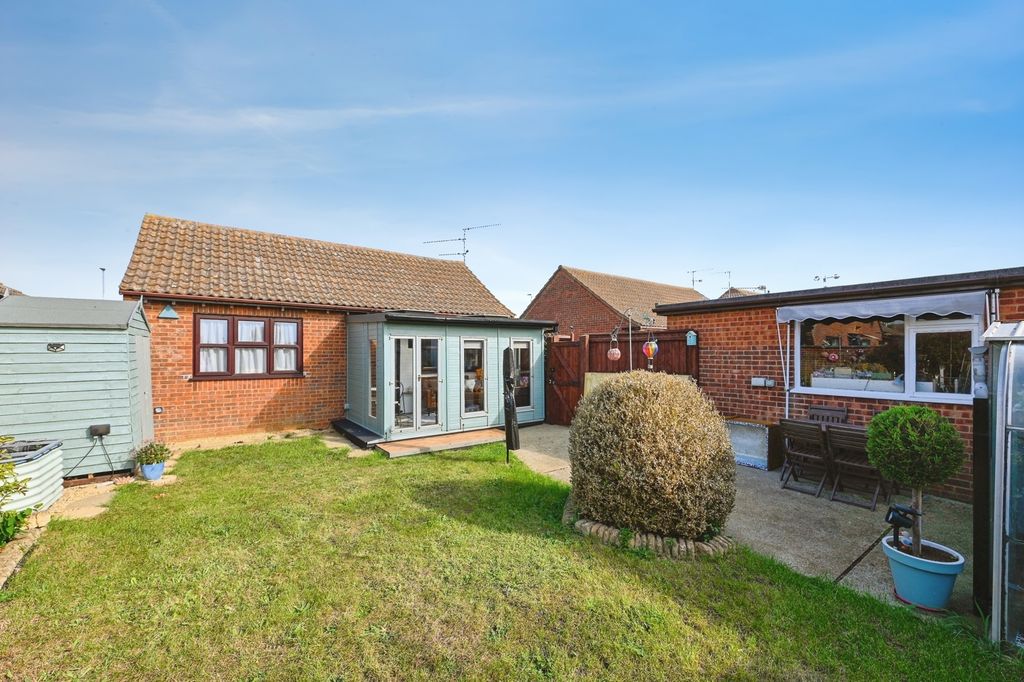 Property photo 2 of 16 Pbox-Img.Jpg