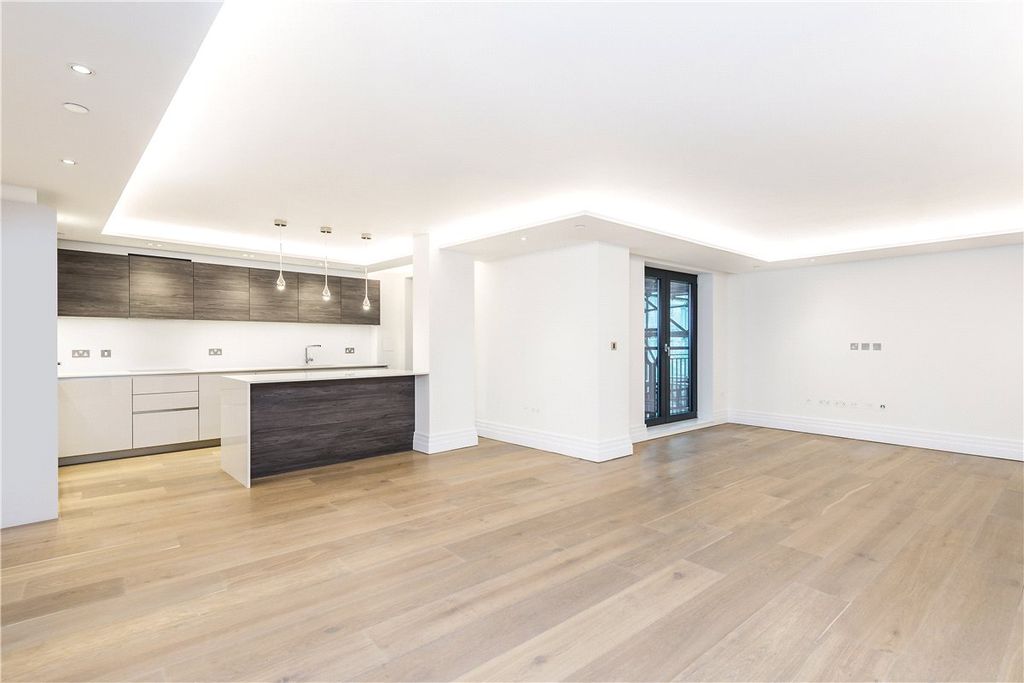 Property photo 3 of 13 Picture No. 15