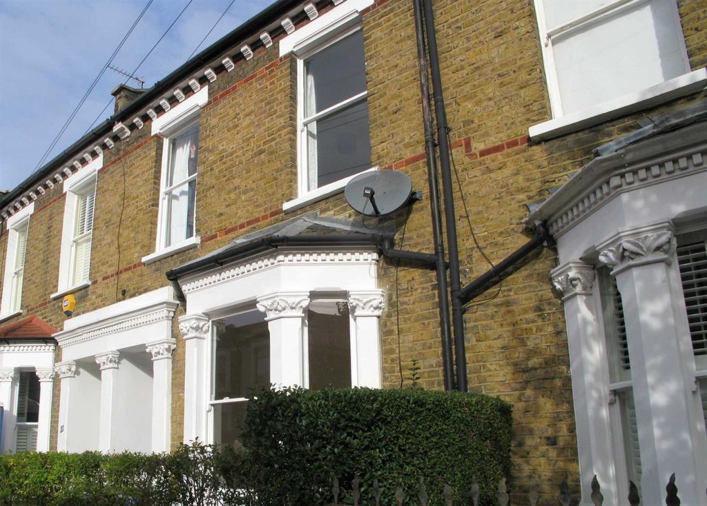 Property photo 1 of 26