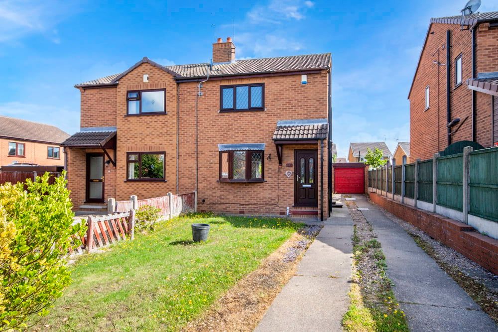 Property photo 1 of 12