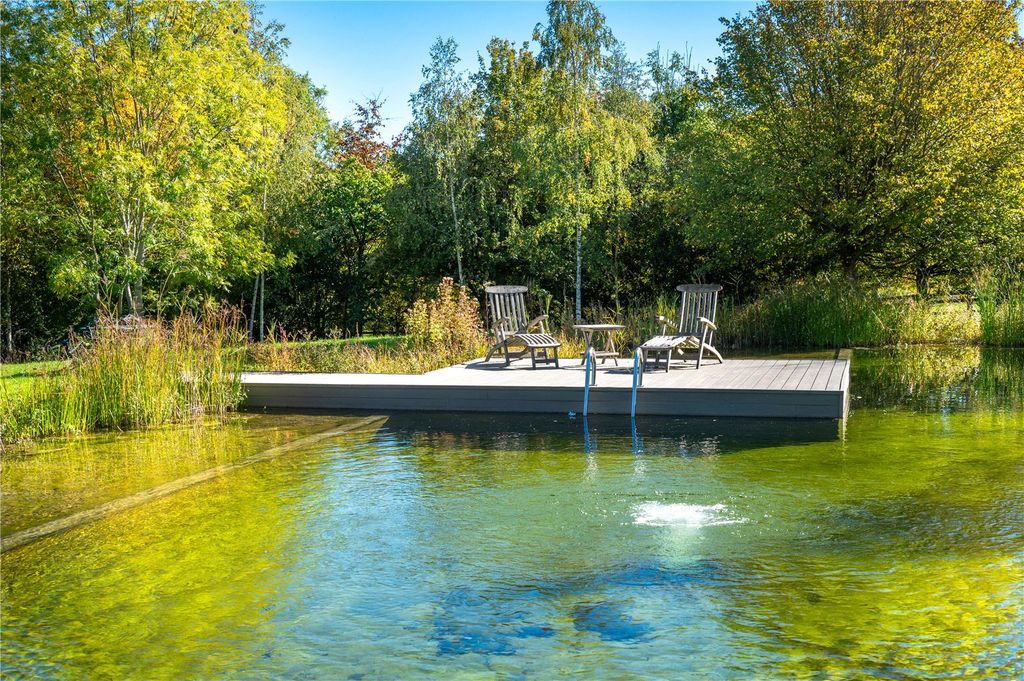 Property photo 2 of 17 Swimming Pond