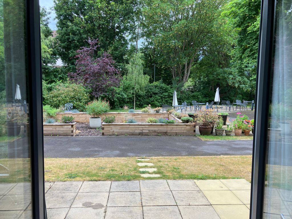 Property photo 3 of 30