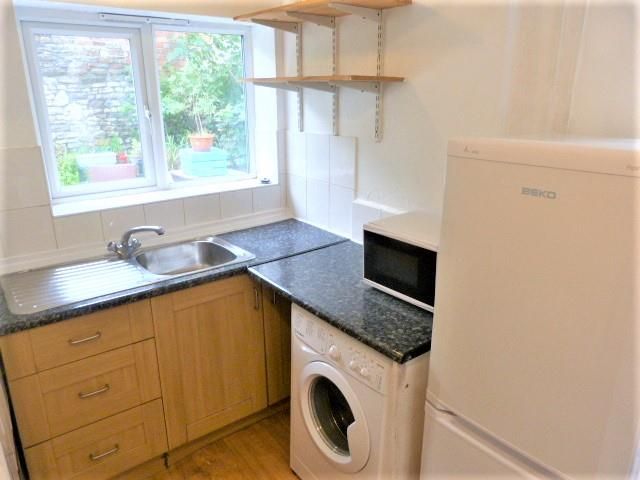 Property photo 3 of 13 Kitchen