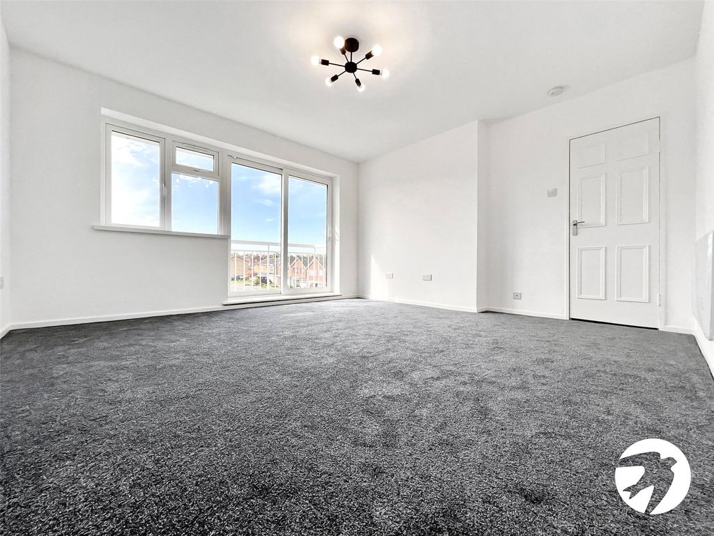 Property photo 2 of 5 Picture No. 04