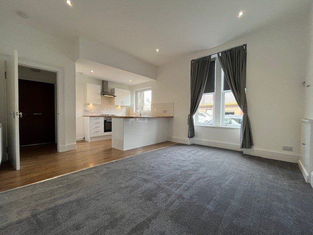 Property photo 2 of 10 Photo 2