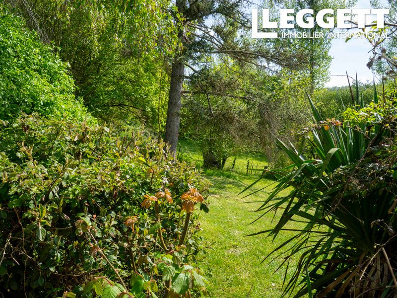 Property photo 3 of 10