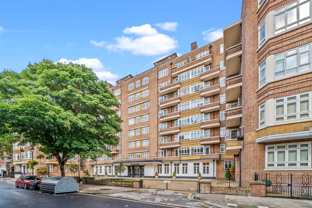 Property photo 1 of 9