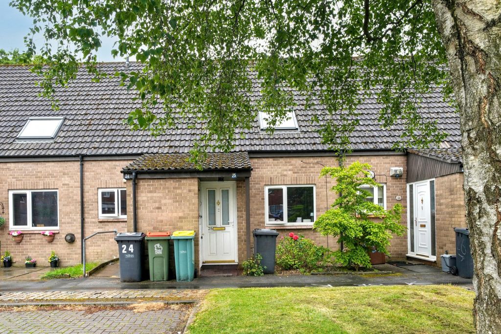 Property photo 1 of 13 25 Sylvancroft, Ingol, Preston, Lancashire, Pr2 7Bl