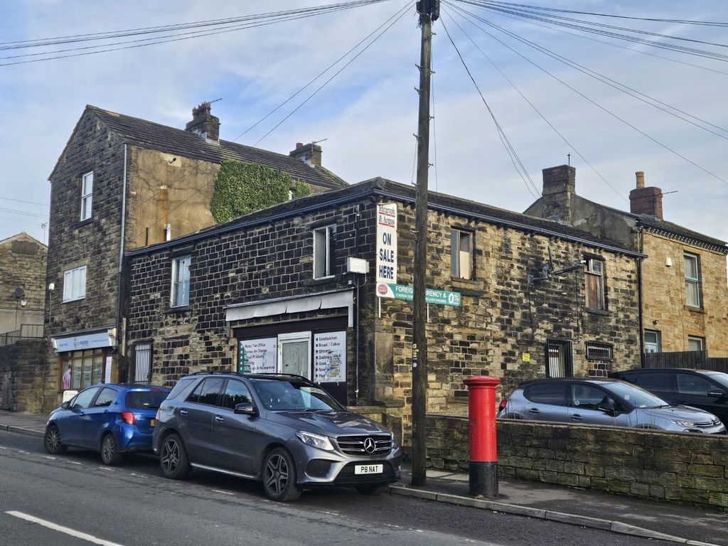 Property photo 1 of 2