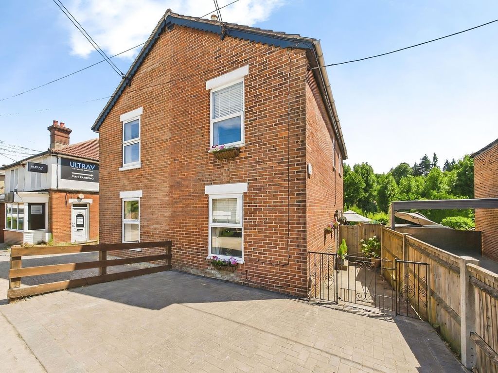 Property photo 1 of 15