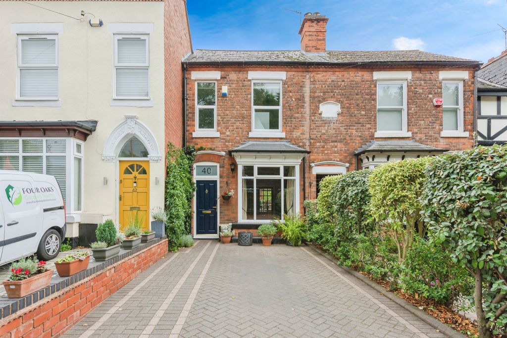 Property photo 1 of 17