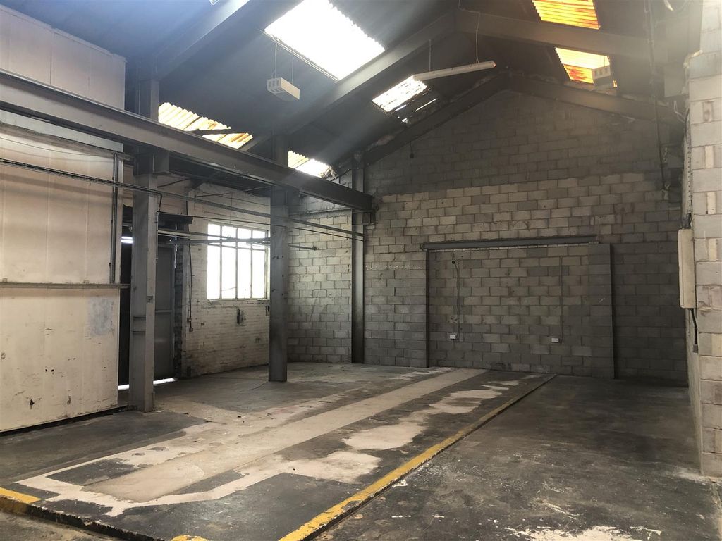 Property photo 2 of 7