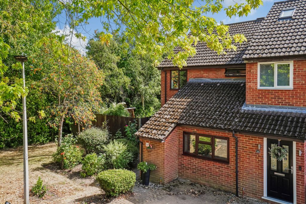Property photo 1 of 22