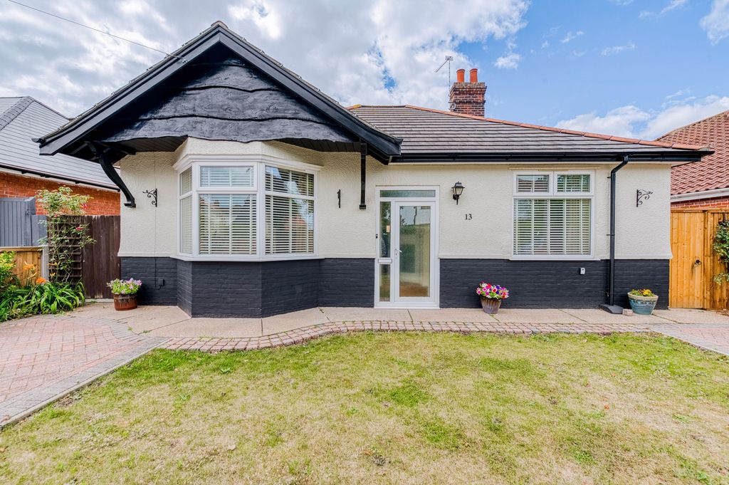 Property photo 1 of 24