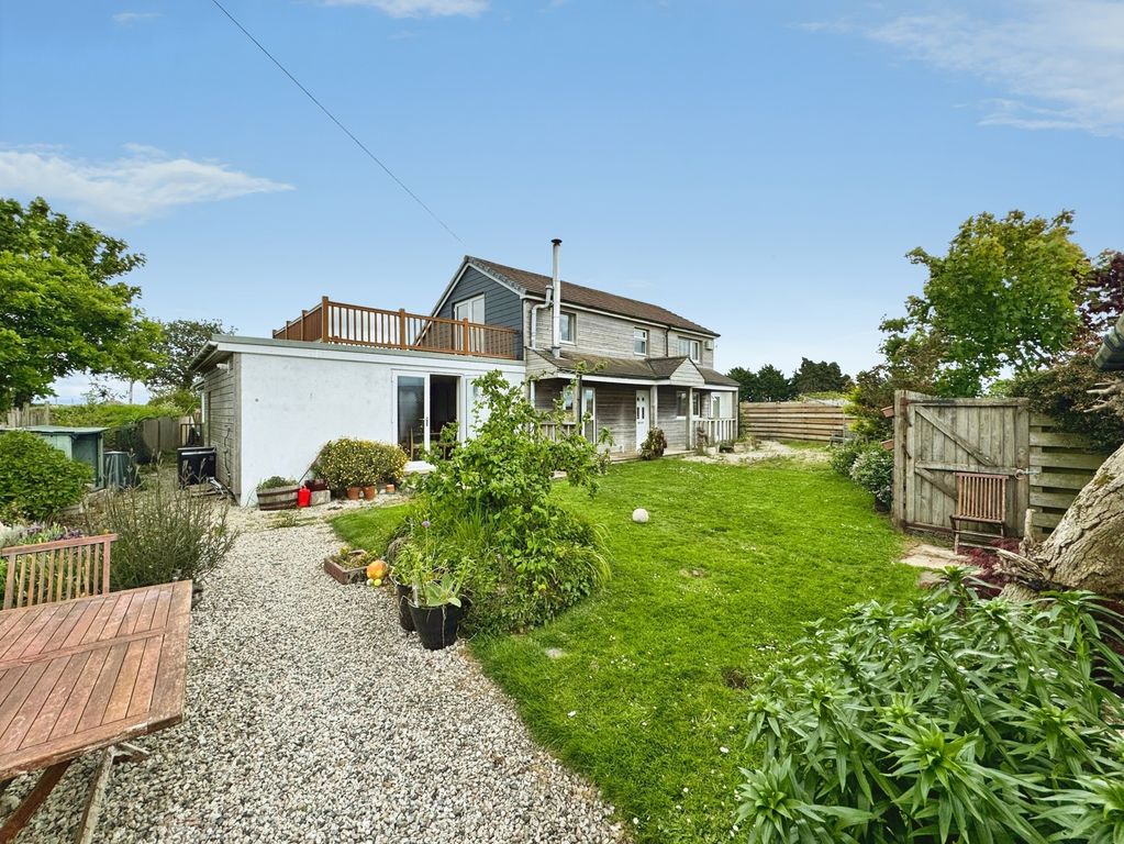 Property photo 1 of 39 Photo