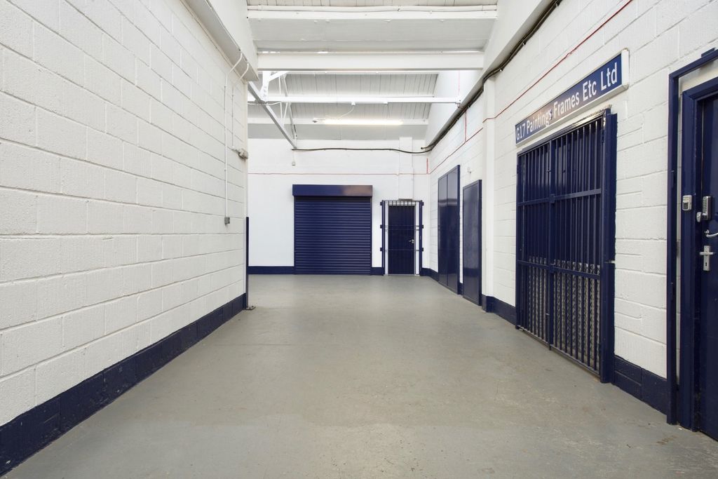 Property photo 3 of 6