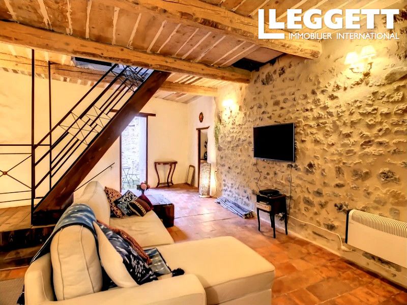 Property photo 2 of 10