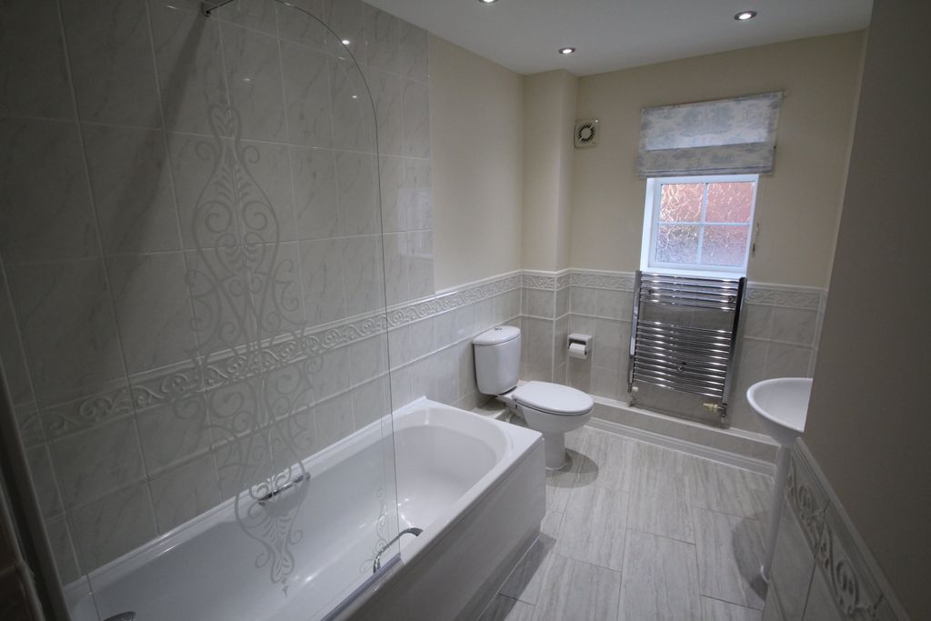 Property photo 3 of 7 Img_1618