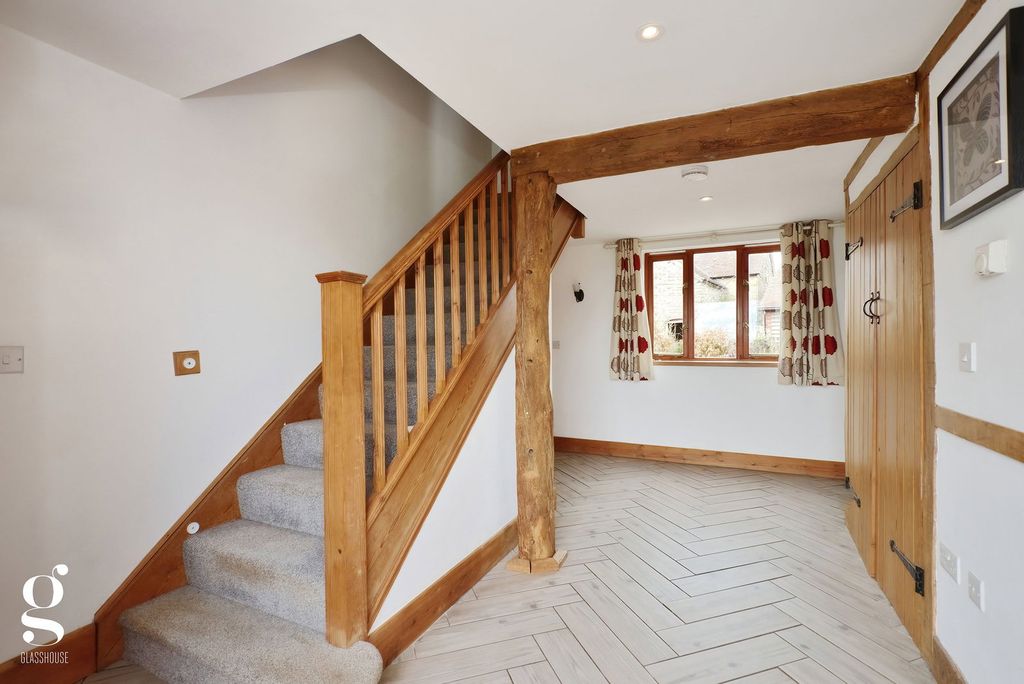 Property photo 3 of 53