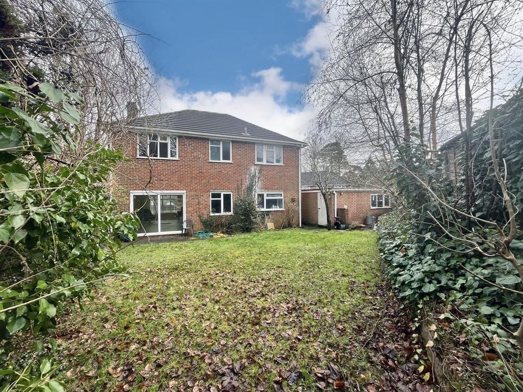 Property photo 2 of 12 Rear Aspect