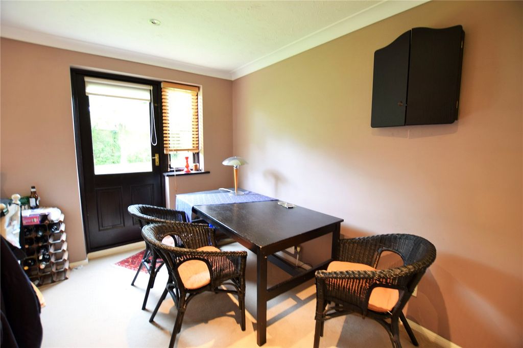 Property photo 3 of 9 Dining Room